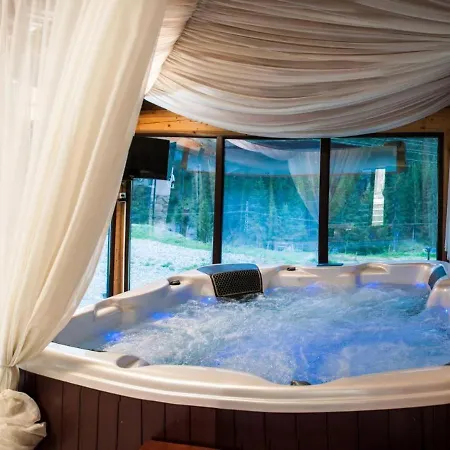 Borche Family Homes Aparthotel 4*